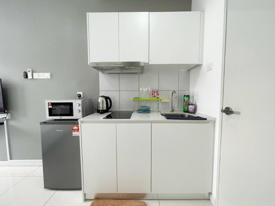 #Hs 2Bedroom S&Thomez 盛婷民宿 Horizon Suite Wifi&Netflix Klia Sepang Zewnętrze zdjęcie