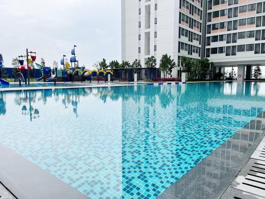 #Hs 2Bedroom S&Thomez 盛婷民宿 Horizon Suite Wifi&Netflix Klia Sepang Zewnętrze zdjęcie